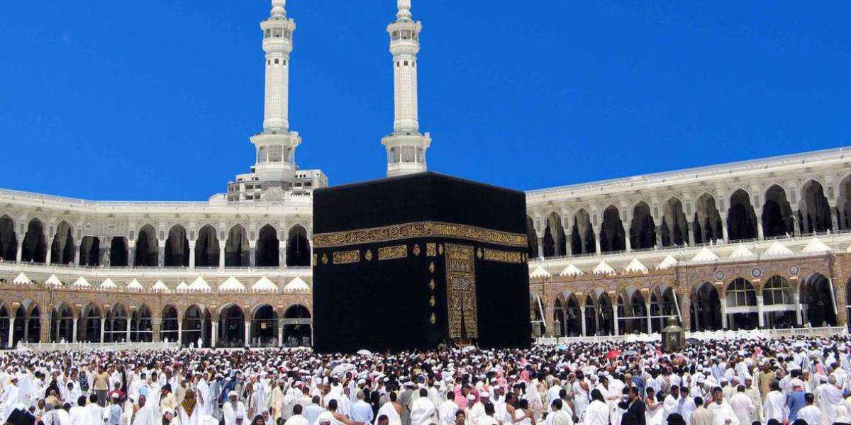 Benefits of Choosing an Umrah and Turkey Package in 2024!